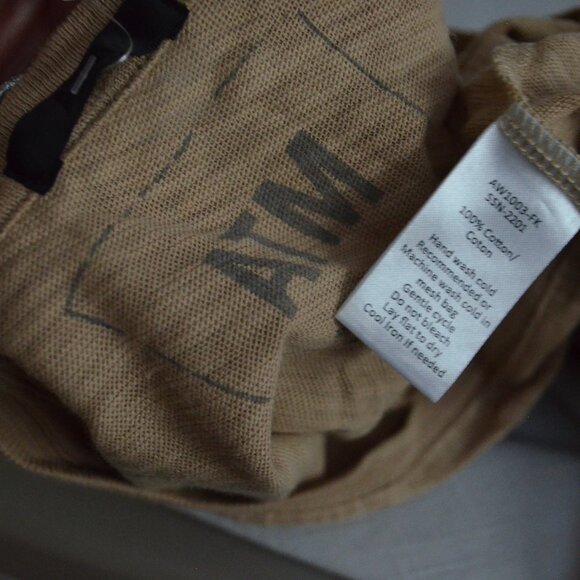 $120 Sz S ATM Anthony Thomas Melillo Camel Slub Jersey Classic V-Neck T-Shirt - Picture 5 of 5